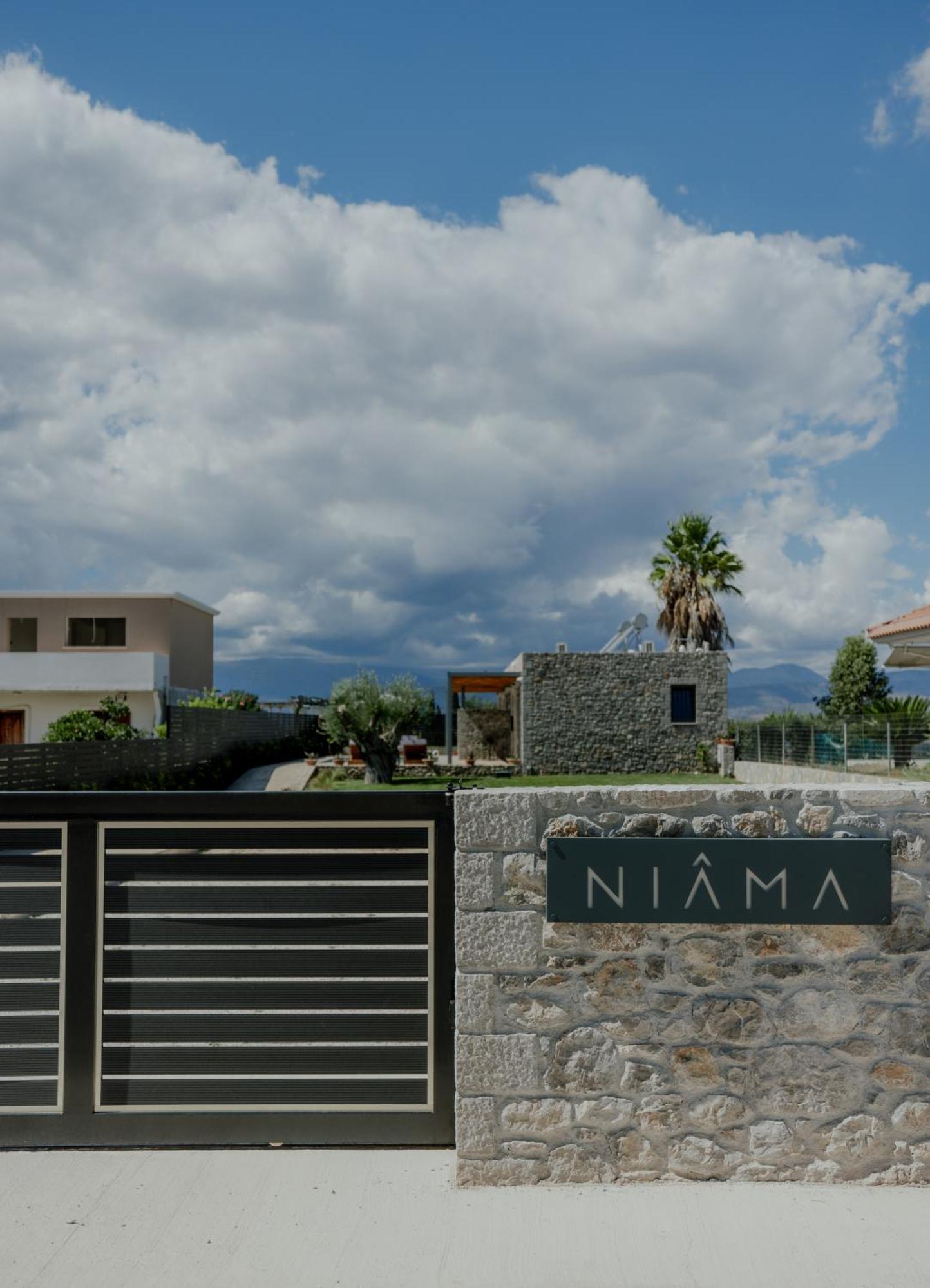 Niama Luxury Apartments Nafplio Bagian luar foto