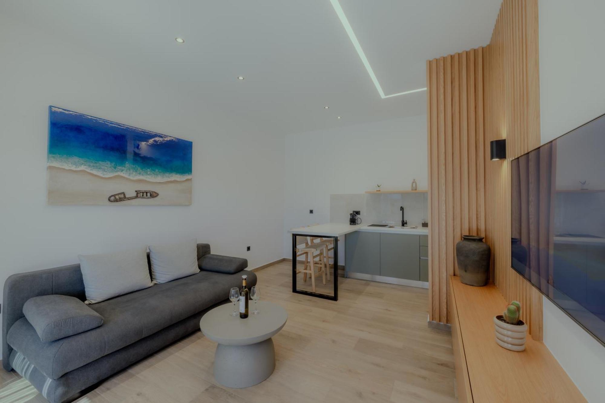 Niama Luxury Apartments Nafplio Bagian luar foto